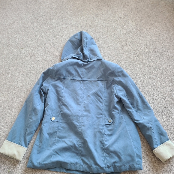 Spring jacket - Picture 2 of 2